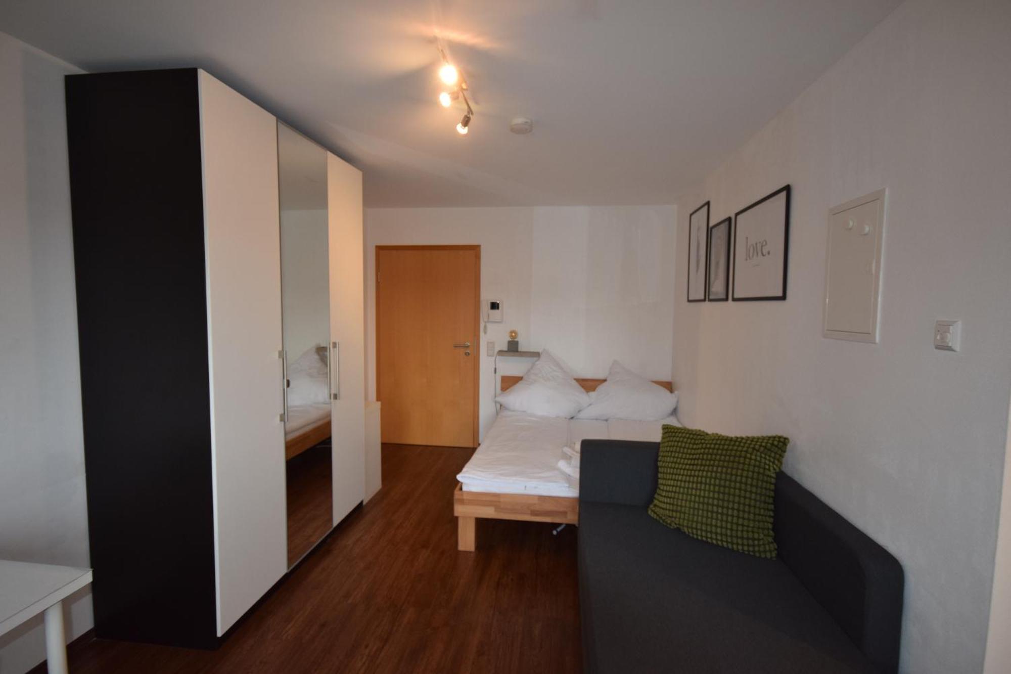 Apartment Nestwerk Komfort R23-12 - Balkon, Arbeitsplatz & Zentrumsnah *